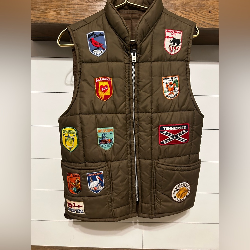 Vintage puffer vest patches - Picture 1 of 5